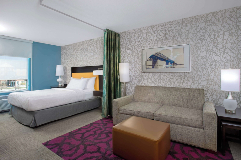 Bedroom 30