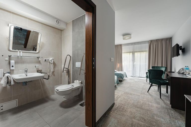Bathroom, Rewita Korab, Gdańsk City