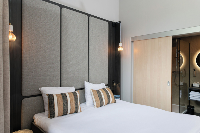 Bedroom 2, Hotel Keyser Breda, Breda