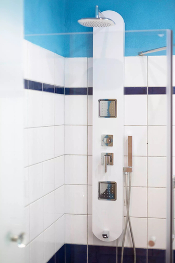 Bathroom 4, Skiathos Avaton Hotel, Thessaly