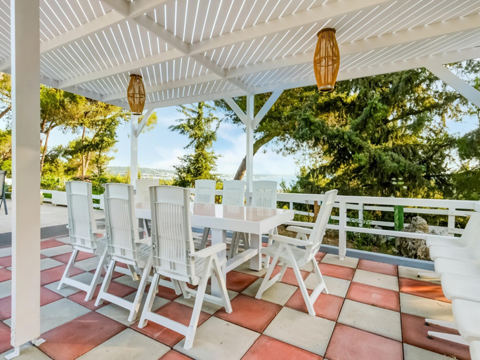 Balcony 3, Beautiful Holiday Home With Private Pool, South Aegean