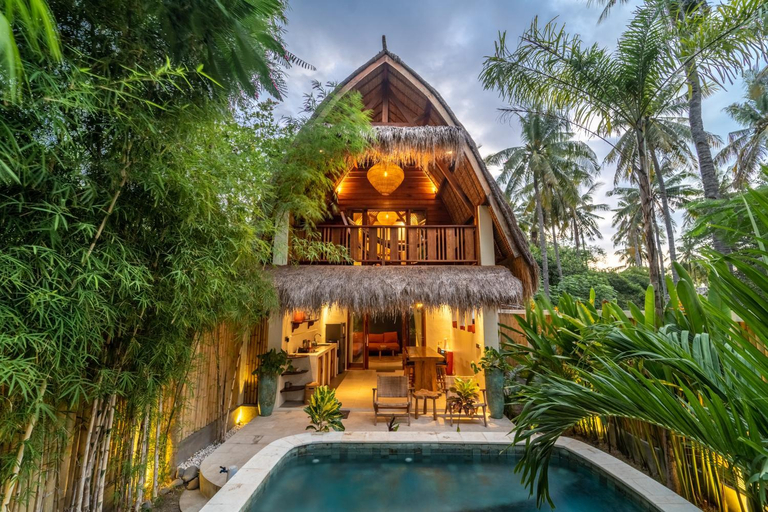 Others 2, La Villa Loca, Lombok