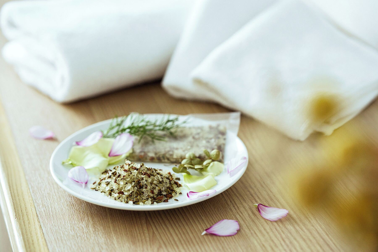 Food & Drinks 23