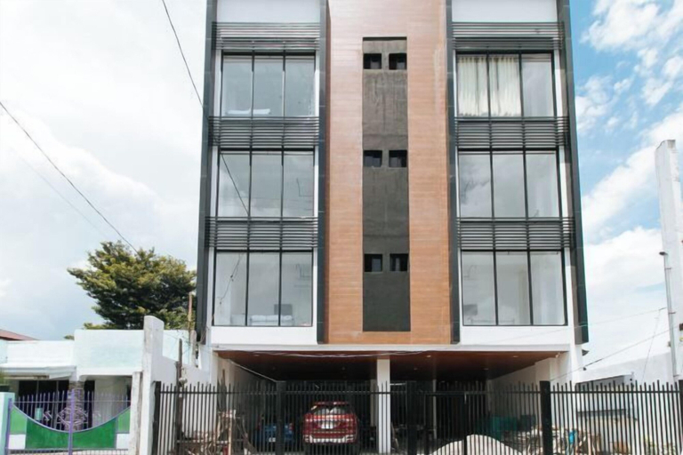 Exterior & Views 2, RedDoorz @ Good 101 Paranaque, Parañaque
