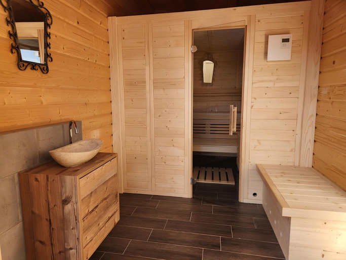 Spa treatment, Alpine hut in Rauris ski Hiking Area With Sauna, Zell am See