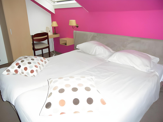Bedroom 11