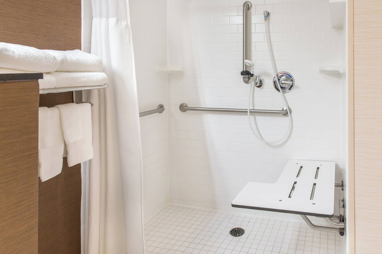 Bathroom 5, Fairfield Inn & Suites Sioux Falls, Minnehaha