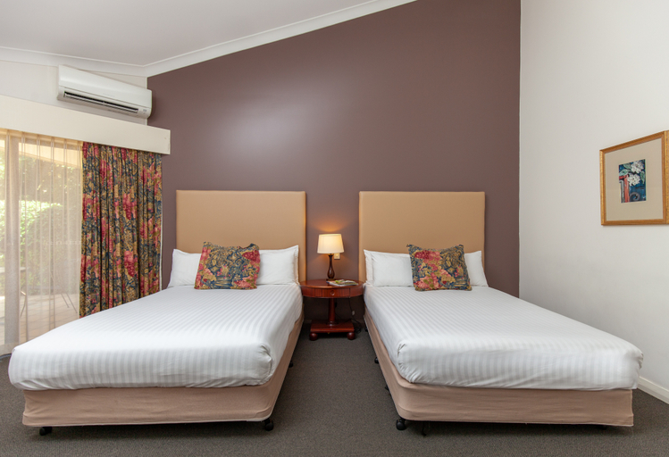 Bedroom 13
