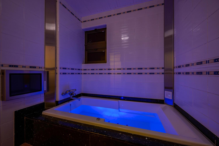 Sport & Beauty 4, HOTEL MOBILIA (Adult Only), Sakado