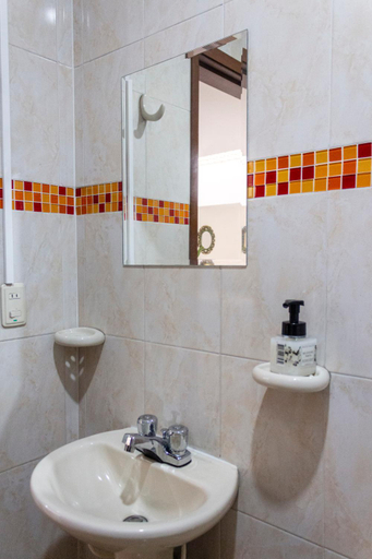 Bathroom 3, Hostal Buena Vida1, Santiago de Cali