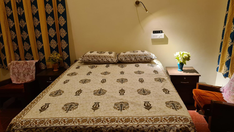 Bedroom 5, Surabhi-Nature Villa , Private floor AC, Thiruvananthapuram