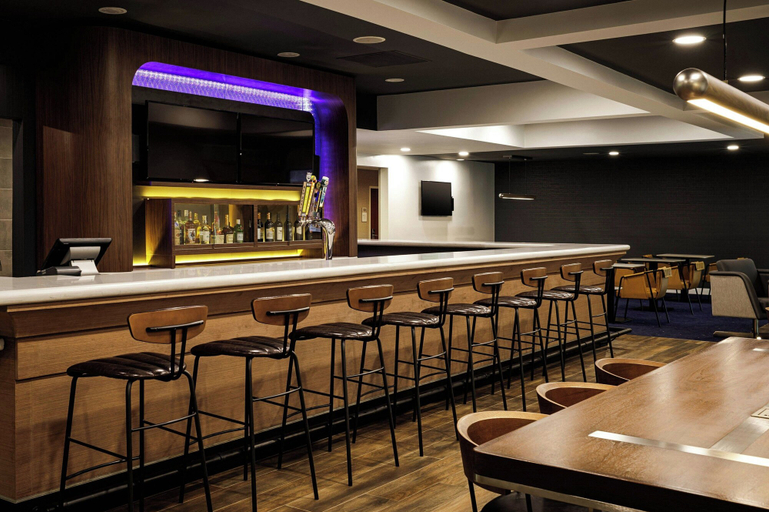 Food & Drinks 4, Courtyard by Marriott Springfield, Fairfax