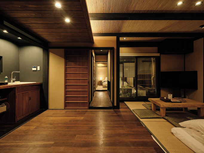 Others 5, Tsumugi Nishinotoinhanayacho, Kyoto