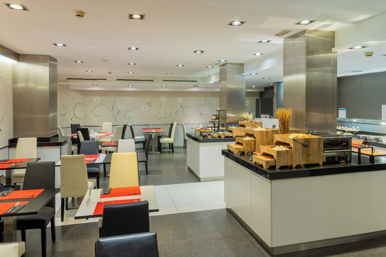 Food & Drinks 5, Hotel Ciutadella Barcelona, Barcelona