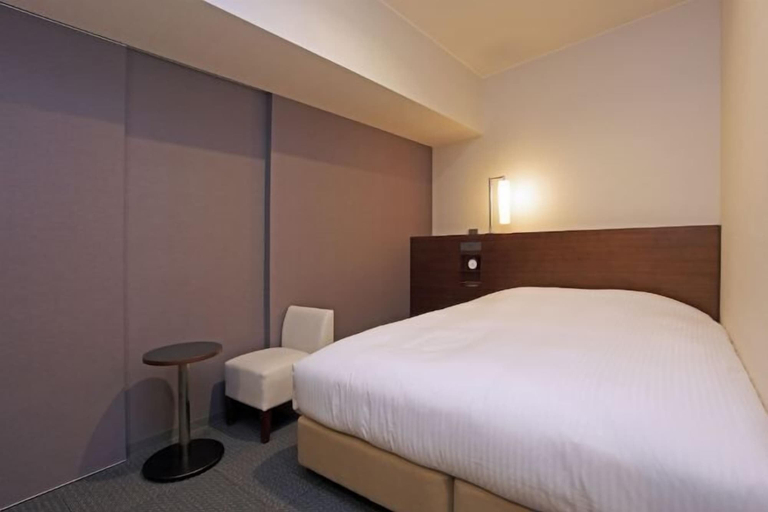 Bedroom 13