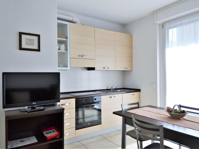 Private kitchen 2, Apartment at Lago di Como Near Dervio Beach, Lecco