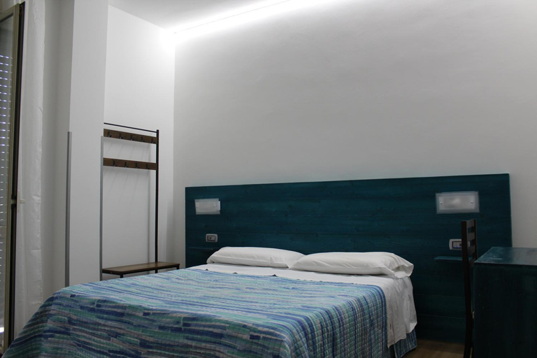 Others 2, Otto&Mezzo B&B, Salerno