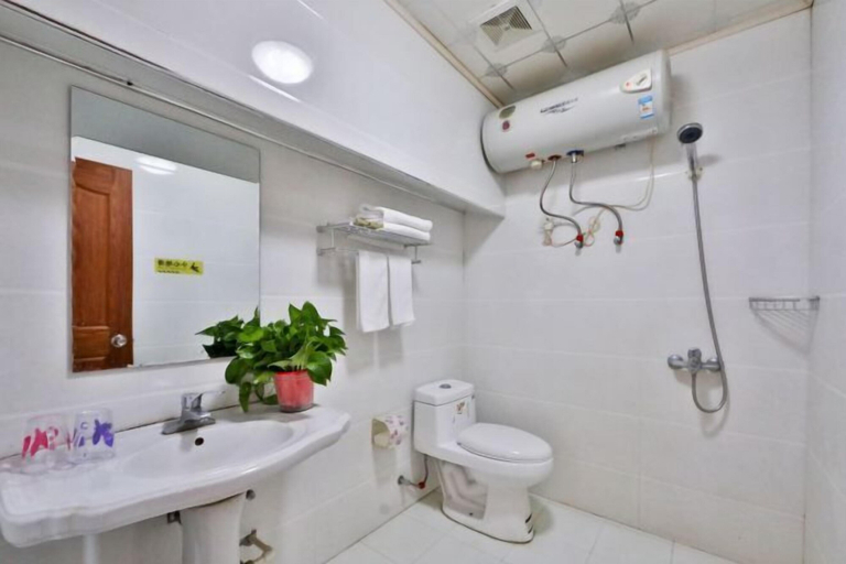Bathroom 3, Wuzhen Xiangli Xiangqin Homestay, Jiaxing