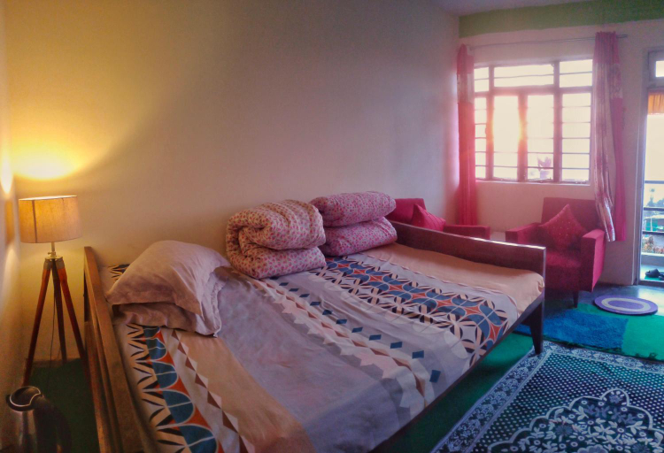 Bedroom 2, Aakeet Lyang Homestay, Darjiling