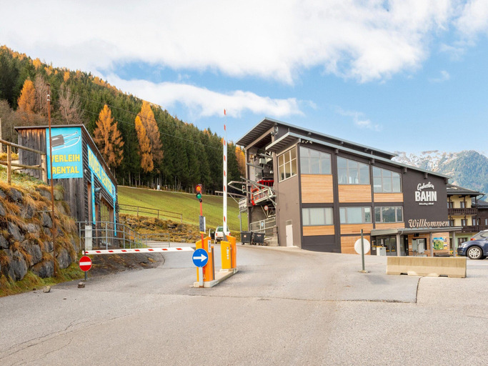 Others 2, Beautiful Apartment in a top Location in the Zillertal, Schwaz