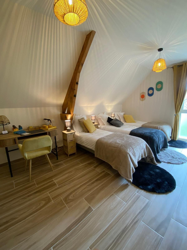Bedroom 16