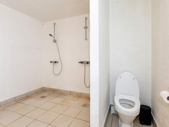 Bathroom 3, 26 Person Holiday Home in Thyholm, Struer