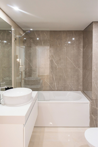 Bathroom 4, The Haus - Santa Barbara I, Lisbon