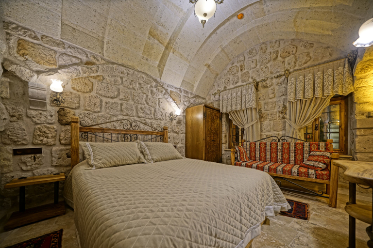 Bedroom 2, Cappadocia Cave Lodge, Nevşehir