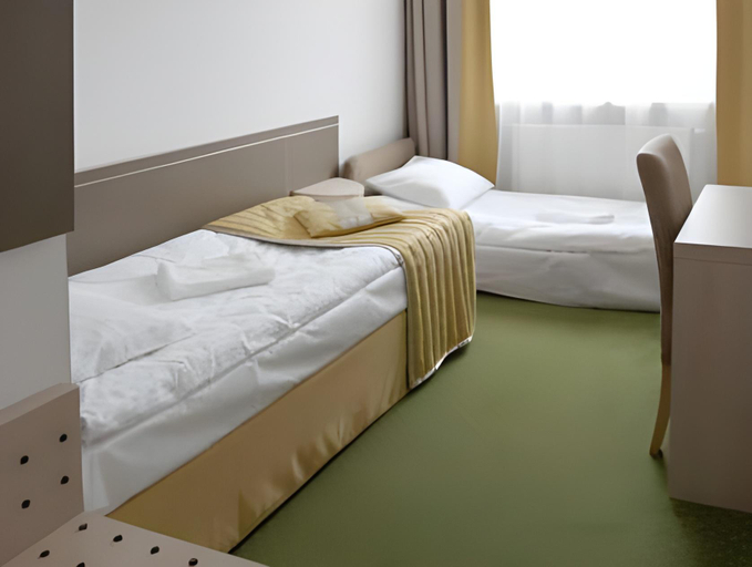 Bedroom 8