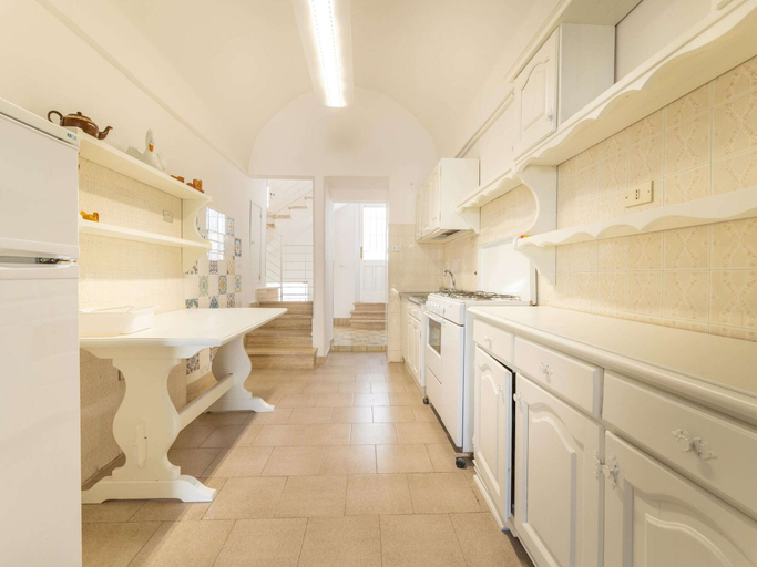 Private kitchen 4, Apartment Marina di Mancaversa by Ionian Sea, Lecce