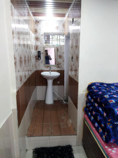 Bathroom 5, Pranjal Home Stay, Rudraprayag