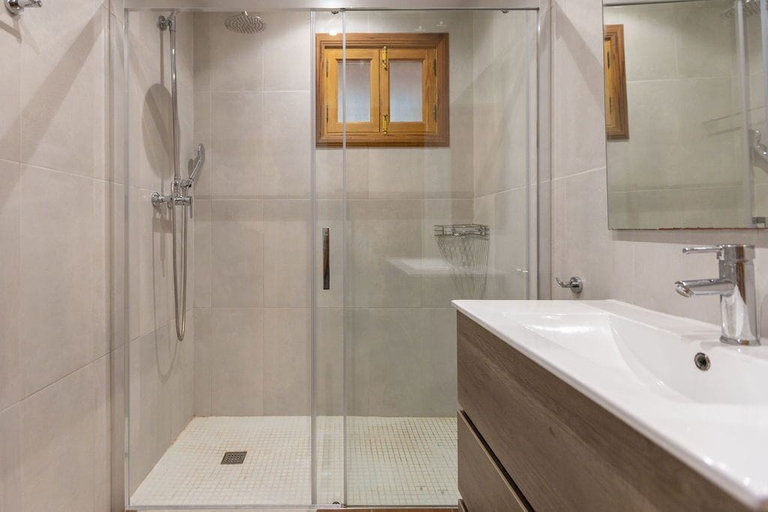 Bathroom 3, Casa Ca'n Daniel II, Baleares