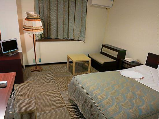 4, Hotel Meiken, Tsuchiura