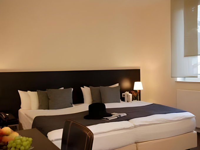 Bedroom 9