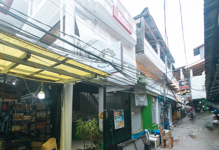Exterior & Views 2, RedDoorz @ LFamili Hotel Boracay, Malay