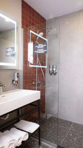 Bathroom 3, Bel Letto Hotel, Bakırköy