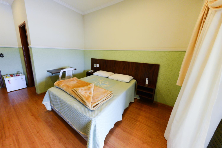 Bedroom 3, Estoril Palace Hotel, Registro
