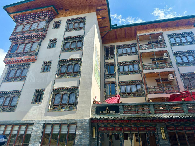 Exterior & Views, Access Suites, Chang