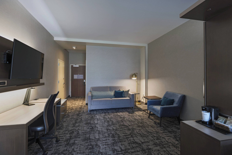 Bedroom 3, Courtyard by Marriott St. Louis Brentwood, Saint Louis