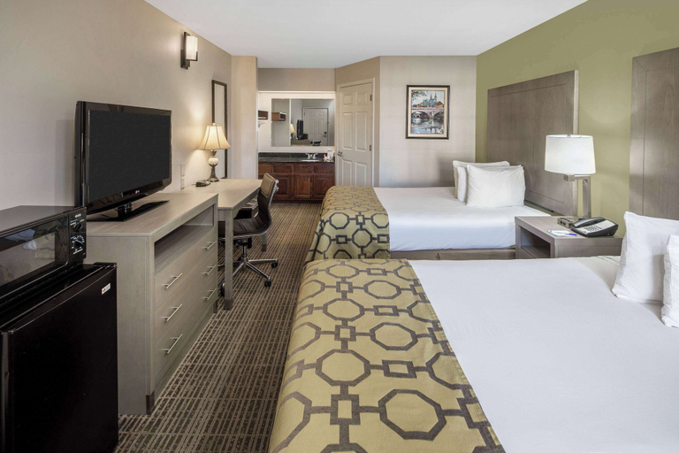 Bedroom 3, Baymont by Wyndham Cleveland, Bradley