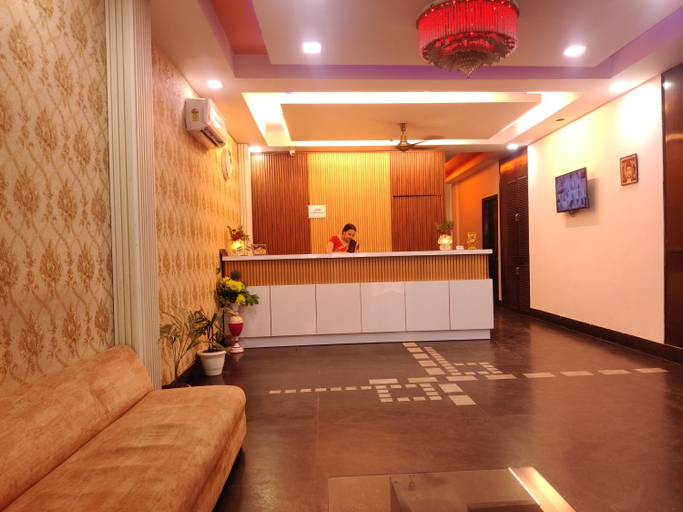Public Area 3, Hotel Delhi Airport Plaza, Delhi