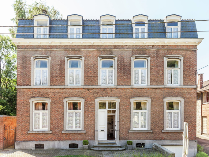 Exterior & Views 2, Spacious Holiday Home With Garden, Liège