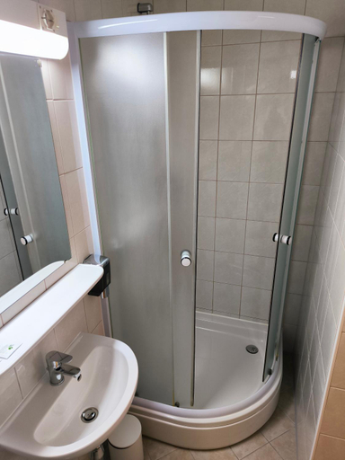 Others 4, B&B Gurman, Zagreb