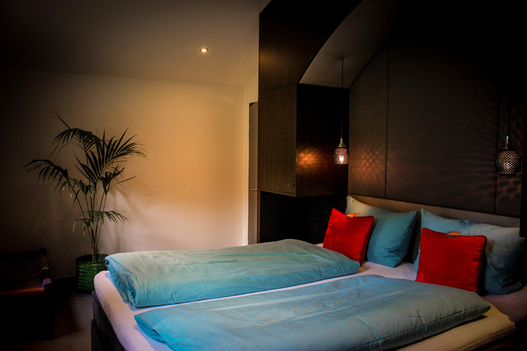 Others 4, 7 Sentidos - Naturchalets, Regen