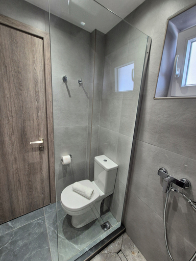 Bathroom 4, Morfeas Hotel, Ionian Islands