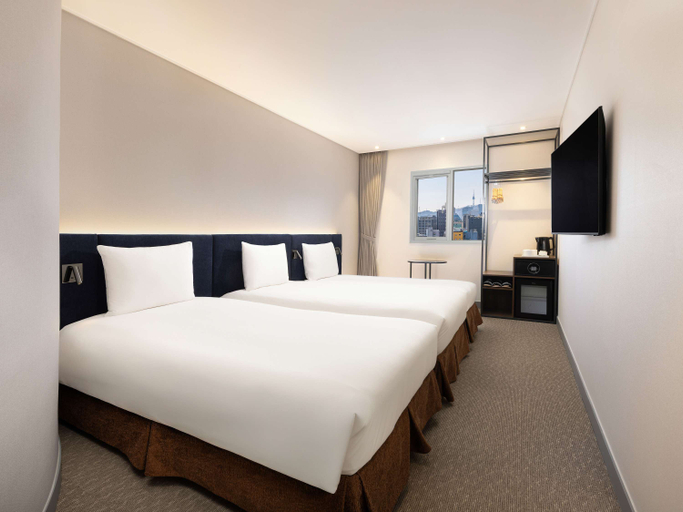 Bedroom 5