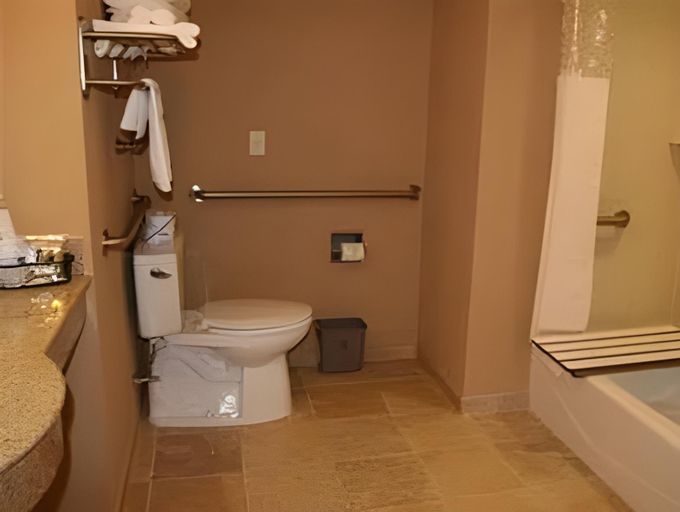 Bathroom 16