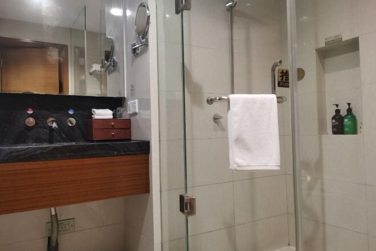 Bathroom 3, Ruixiang International Hotel, Chuzhou