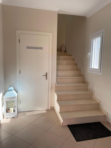 Others 4, Mandi's Apartments, Ionian Islands