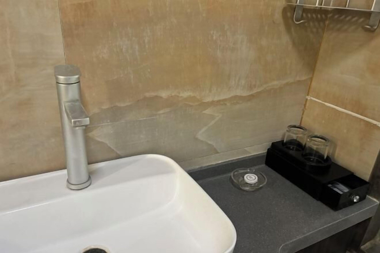 Bathroom 11
